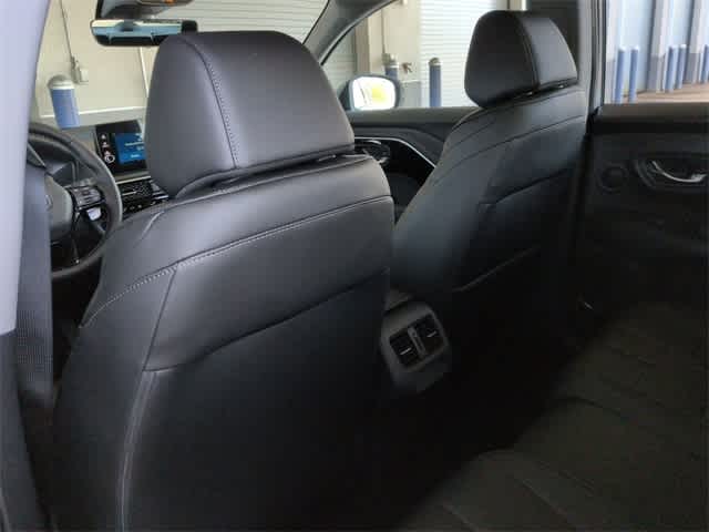 Thumbnail: 2025 Acura ADX - 19