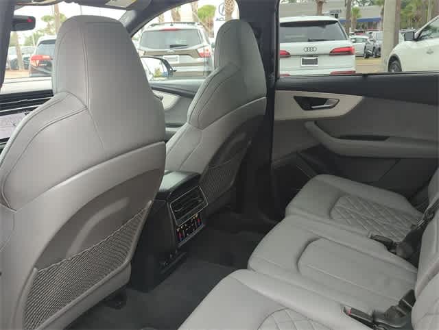 Thumbnail: 2024 Audi Q7 - 19