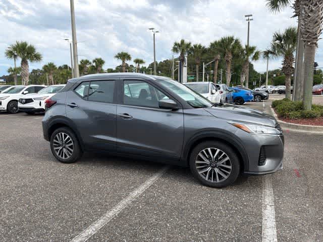 Thumbnail: 2023 Nissan Kicks - 12