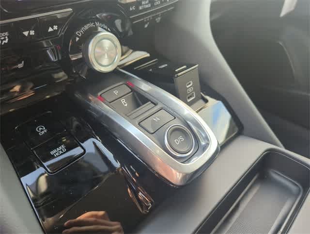 Thumbnail: 2025 Acura MDX - 32