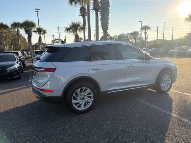 Thumbnail: 2021 Lincoln Corsair - 7