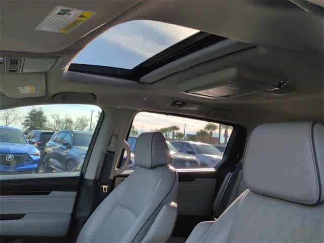 Thumbnail: 2022 Honda Odyssey - 20