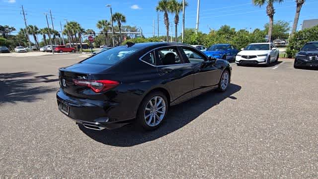 Thumbnail: 2022 Acura TLX - 8