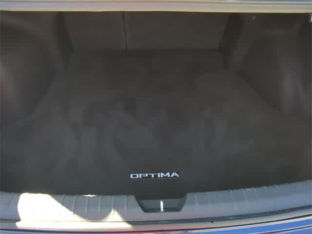 Thumbnail: 2019 Kia Optima - 32