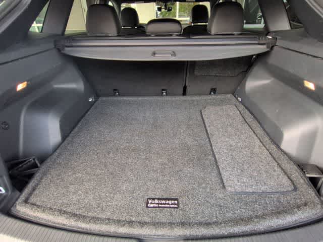 Thumbnail: 2021 Volkswagen Atlas - 33