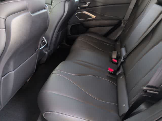 Thumbnail: 2026 Acura RDX - 21