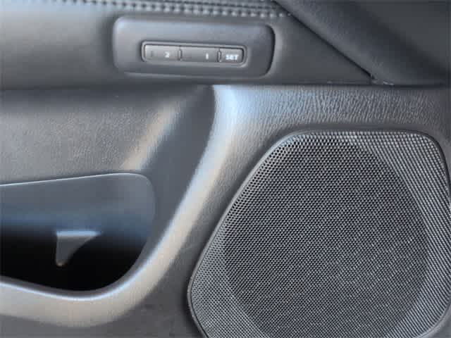 Thumbnail: 2013 INFINITI JX35 - 33