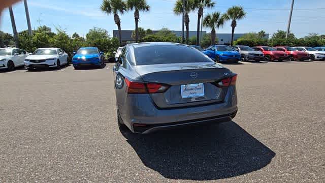 Thumbnail: 2024 Nissan Altima - 7