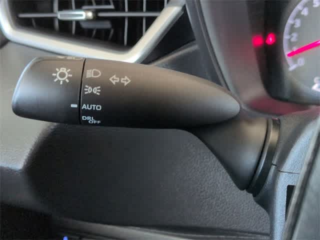 Thumbnail: 2021 Toyota Corolla - 27