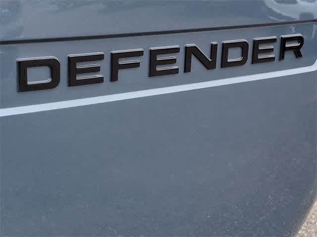 Thumbnail: 2023 Land Rover Defender - 13