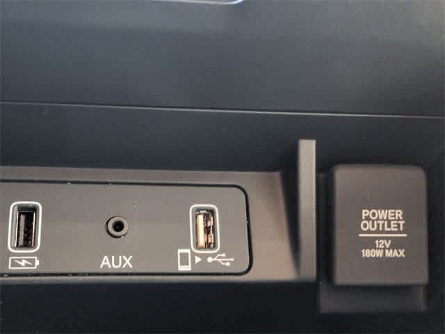 Thumbnail: 2022 Acura TLX - 34