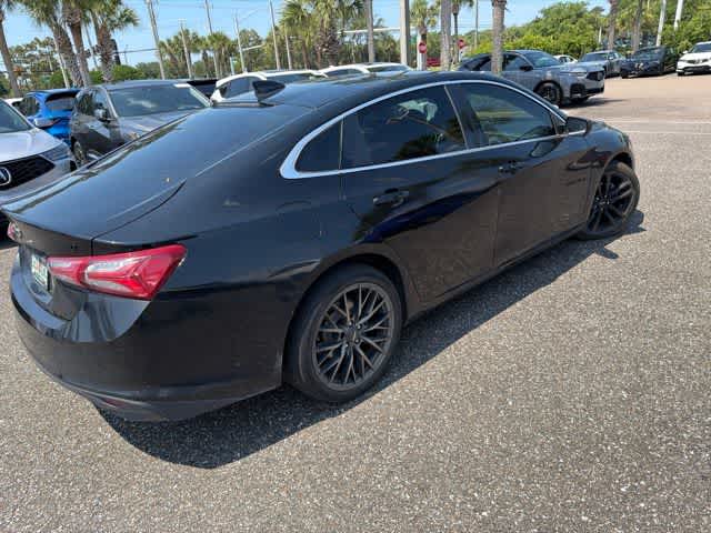 Thumbnail: 2020 Chevrolet Malibu - 6