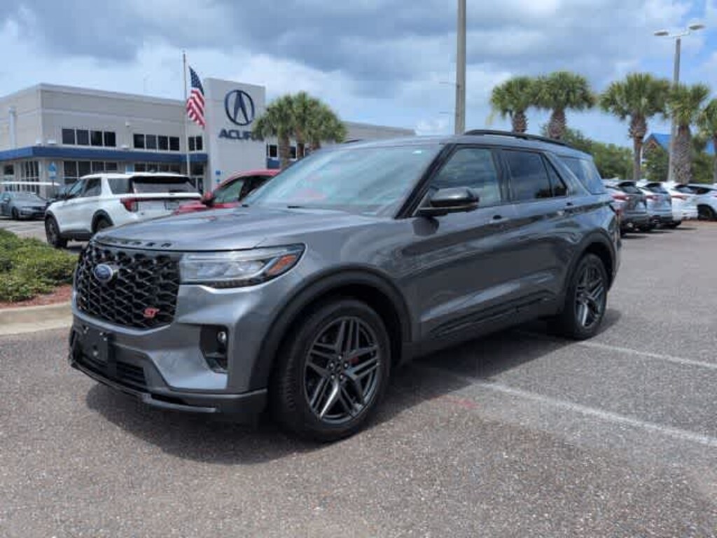 Used 2025 Ford Explorer ST SUV