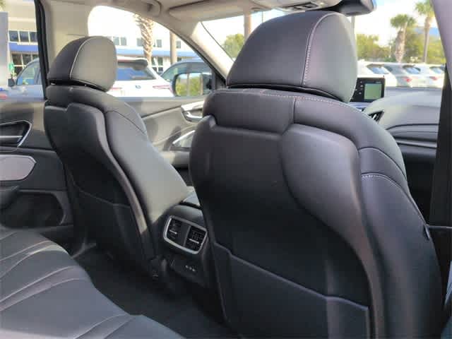 Thumbnail: 2026 Acura RDX - 19