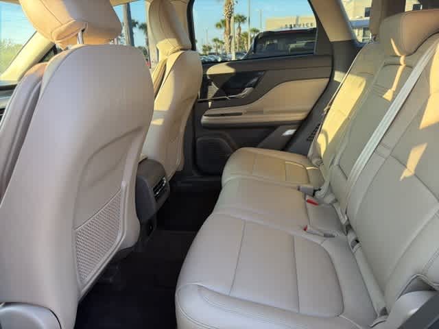 Thumbnail: 2021 Lincoln Corsair - 12