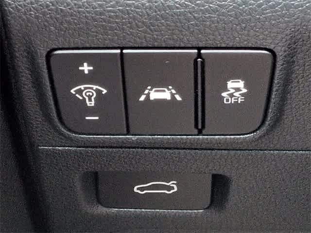 Thumbnail: 2021 Kia K5 - 39