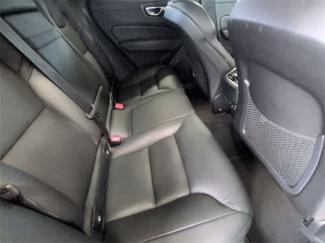 Thumbnail: 2018 Volvo XC60 - 22