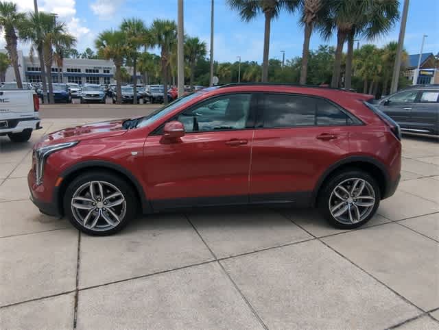 Thumbnail: 2020 Cadillac XT4 - 5