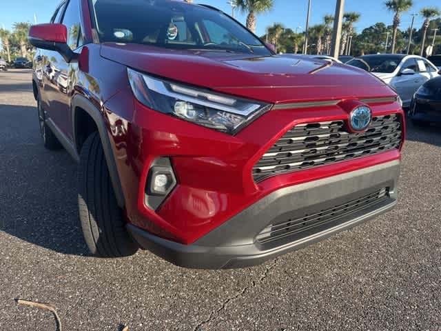 Thumbnail: 2022 Toyota RAV4 - 8