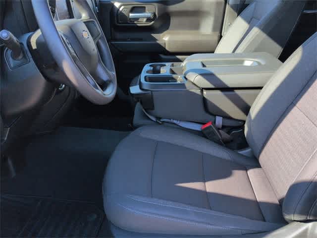 Thumbnail: 2024 Chevrolet Silverado 1500 - 17