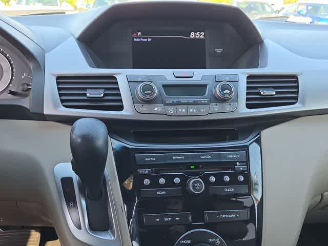 Thumbnail: 2012 Honda Odyssey - 28