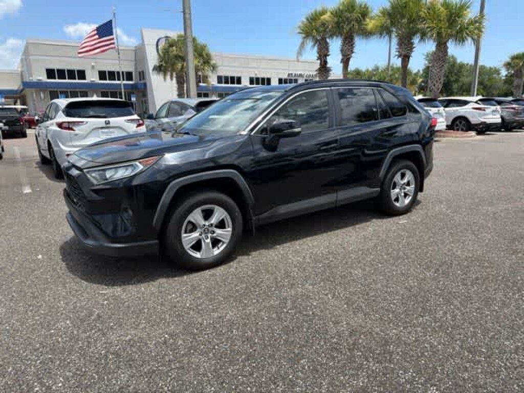 Used 2019 Toyota RAV4 XLE SUV