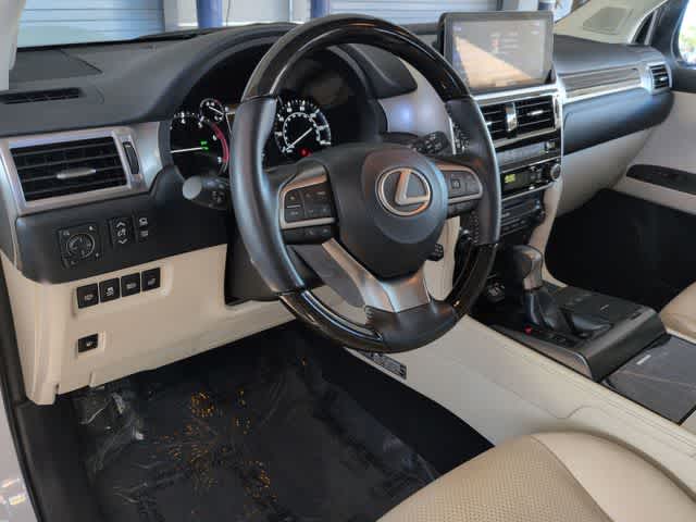 Thumbnail: 2023 Lexus GX - 10