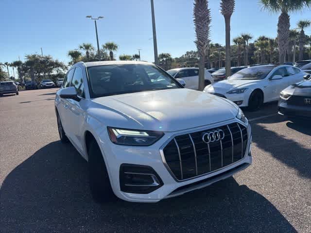 Thumbnail: 2022 Audi Q5 - 4