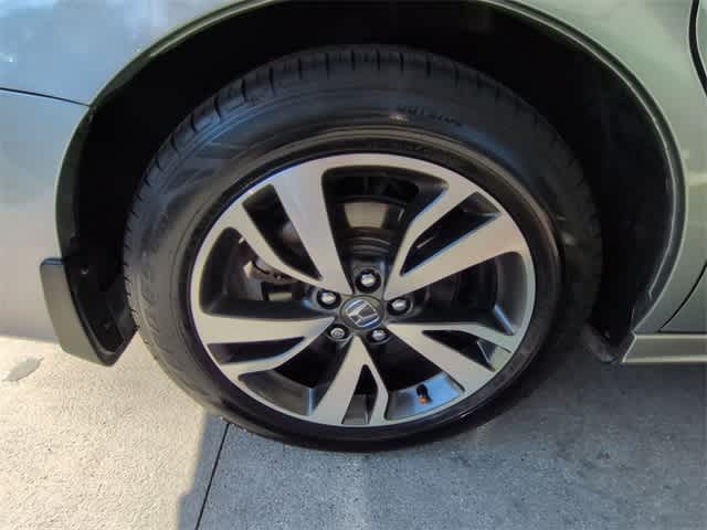 Thumbnail: 2024 Honda Odyssey - 14