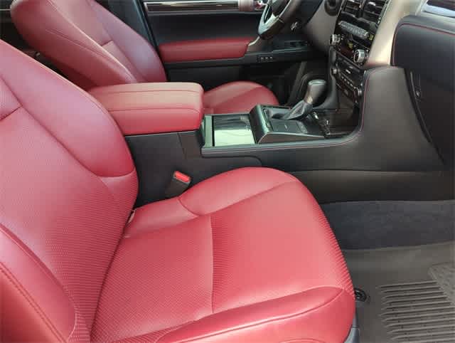 Thumbnail: 2023 Lexus GX - 24