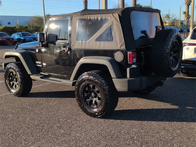 Thumbnail: 2015 Jeep Wrangler - 6