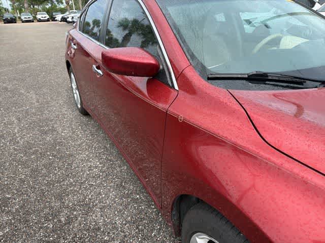 Thumbnail: 2014 Nissan Altima - 20