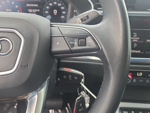 Thumbnail: 2023 Audi Q3 - 25