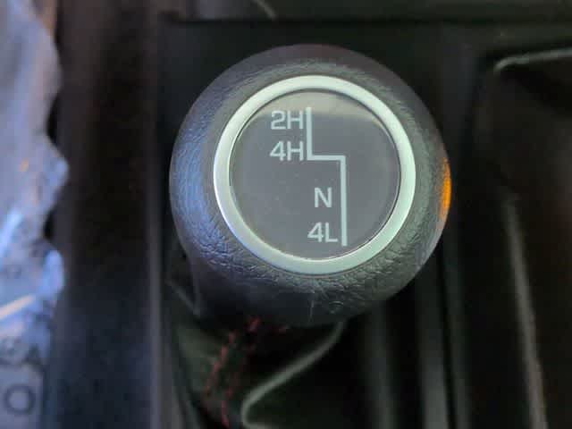 Thumbnail: 2023 Jeep Wrangler - 39