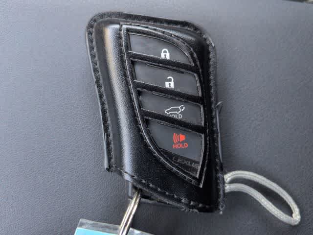 Thumbnail: 2023 Lexus UX - 37