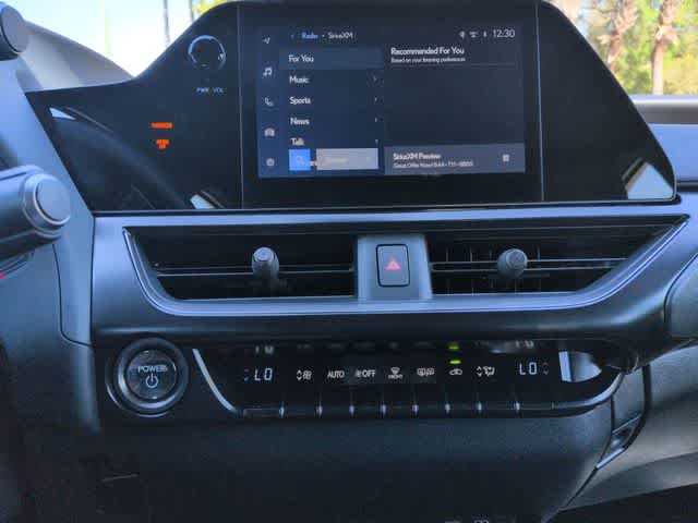 Thumbnail: 2023 Lexus UX - 30