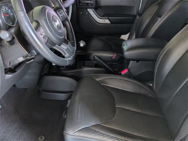 Thumbnail: 2017 Jeep Wrangler - 17