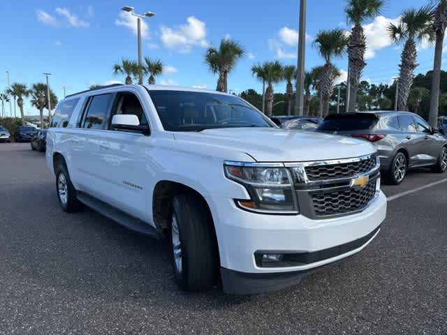 Thumbnail: 2015 Chevrolet Suburban - 3