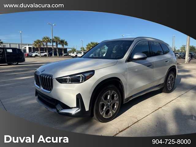 Thumbnail: 2023 BMW X1 - 1
