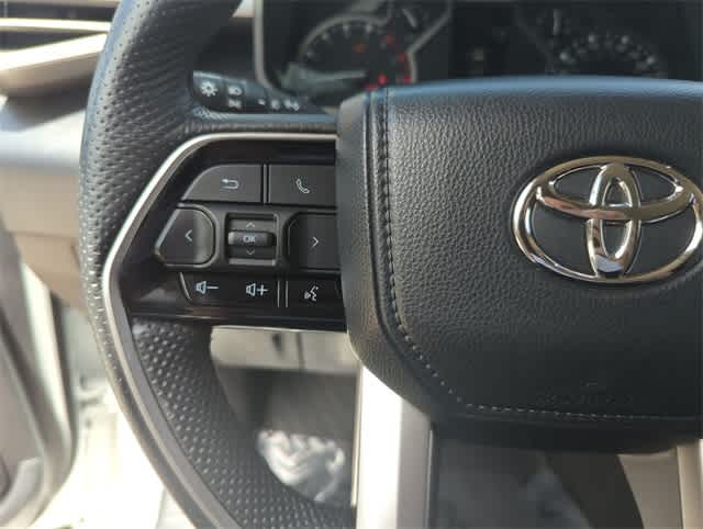 2022 Toyota Tundra SR5 24