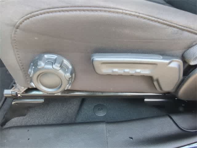 Thumbnail: 2022 Jeep Wrangler - 18