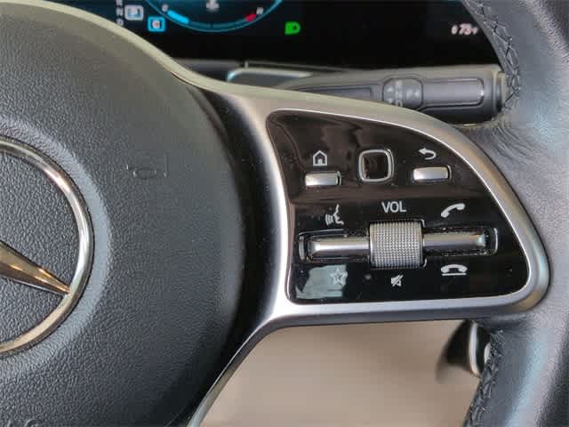 Thumbnail: 2022 Mercedes-Benz GLB - 26