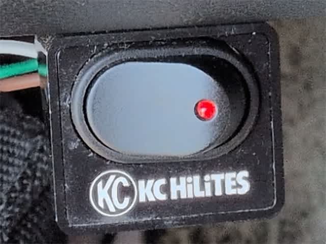 Thumbnail: 2015 Jeep Wrangler - 35