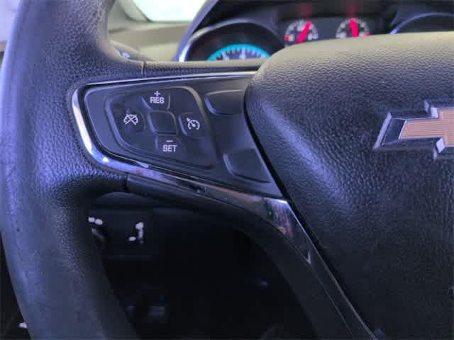 Thumbnail: 2017 Chevrolet Cruze - 24