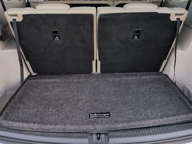 Thumbnail: 2022 Volkswagen Atlas - 33