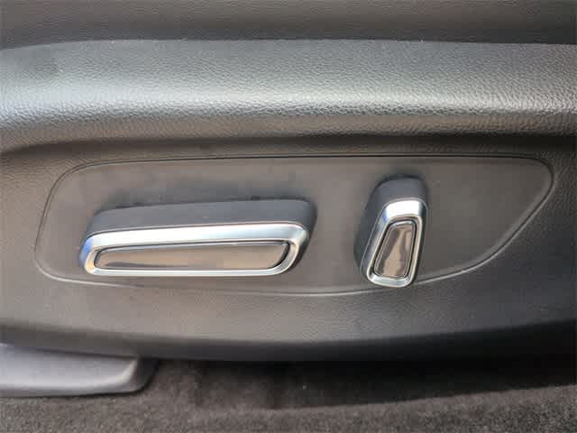 Thumbnail: 2025 Acura ADX - 18