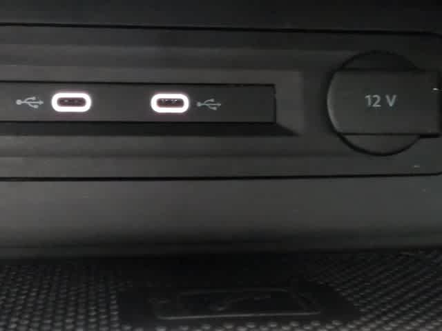 Thumbnail: 2021 Volkswagen Atlas - 30