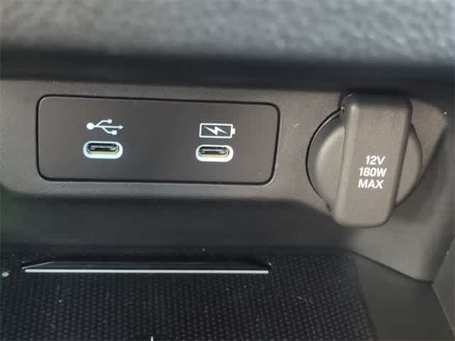 Thumbnail: 2025 Acura ADX - 32