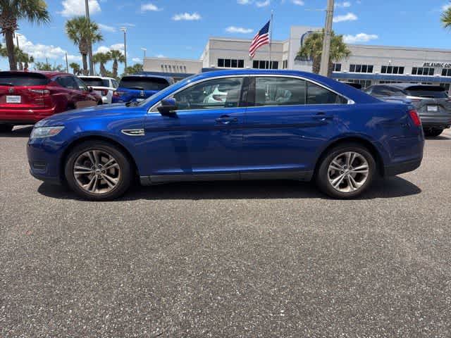 Thumbnail: 2015 Ford Taurus - 4