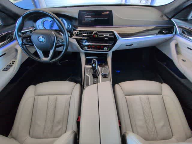 Thumbnail: 2018 BMW 5 Series - 16